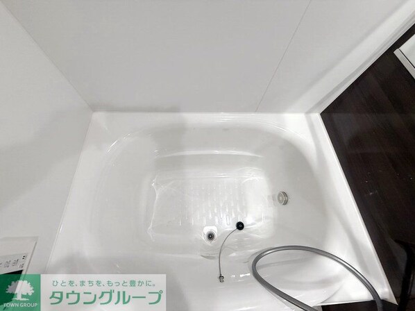 セレスティア弥生町の物件内観写真